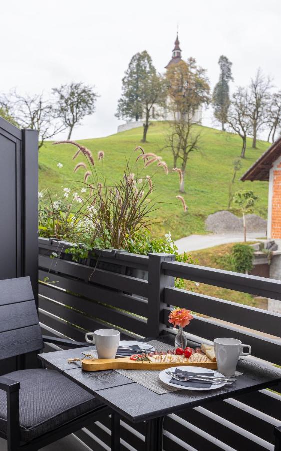 Apartmaji Pr Smolet Škofja Loka Exteriér fotografie